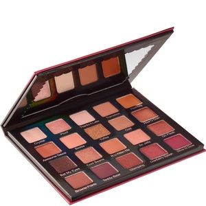 🎁🎄🌟Violet Voss #HG Pro Eyeshadow palette